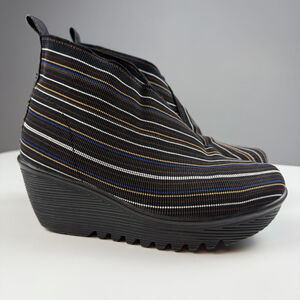 Bernie Mev Maile Fashion Boots Wedges Black Striped Slip-On Shoes Women US 7
